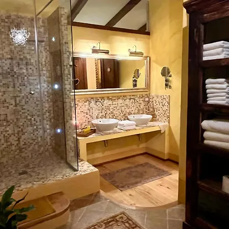 La Casa Di Pucci *