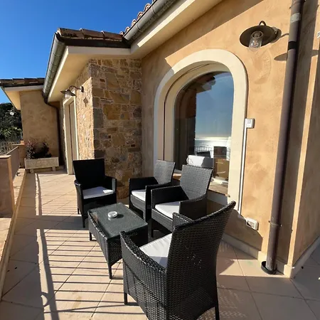 度假居 La Casa Di Pucci 圣雷默